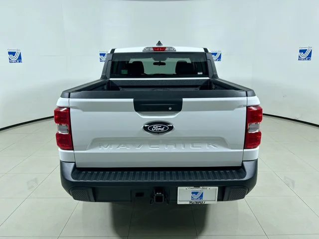 New 2026 OXFORD WHITE Ford XL 2.0L Super Crew Cab image 7