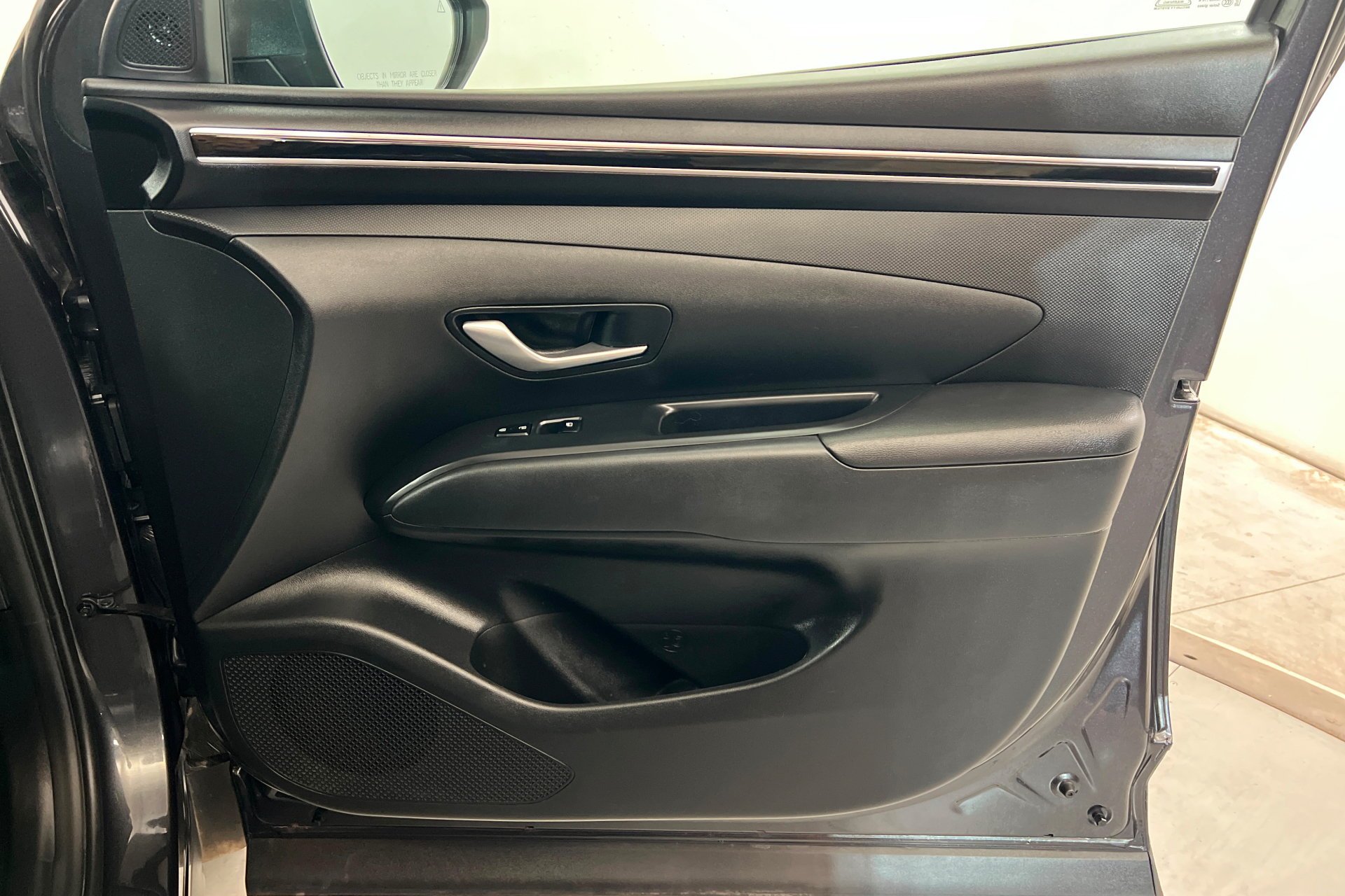 Used 2022 Portofino Gray Hyundai SEL image 24