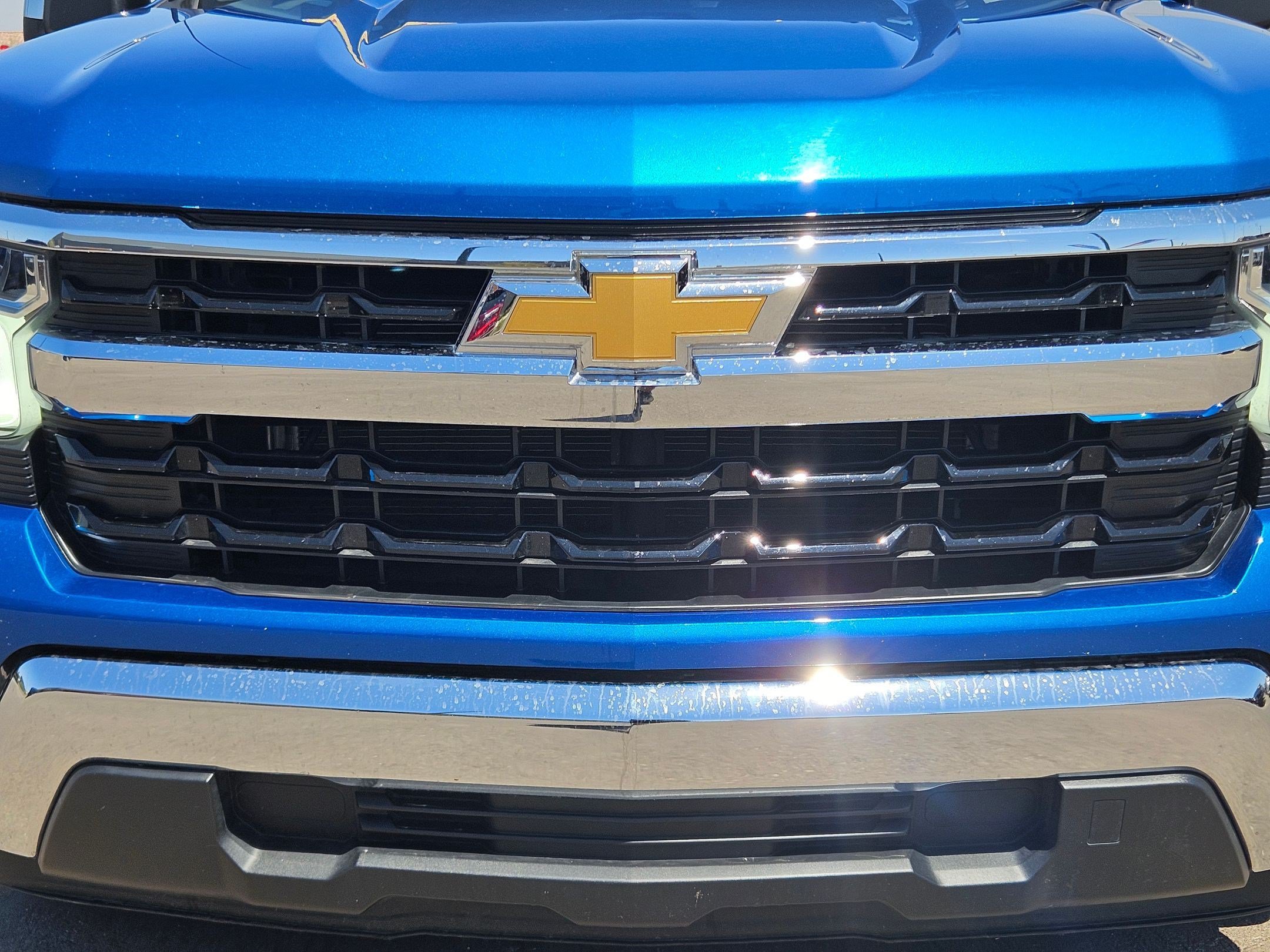 Used 2024 Glacier Blue Metallic Chevrolet LT image 9