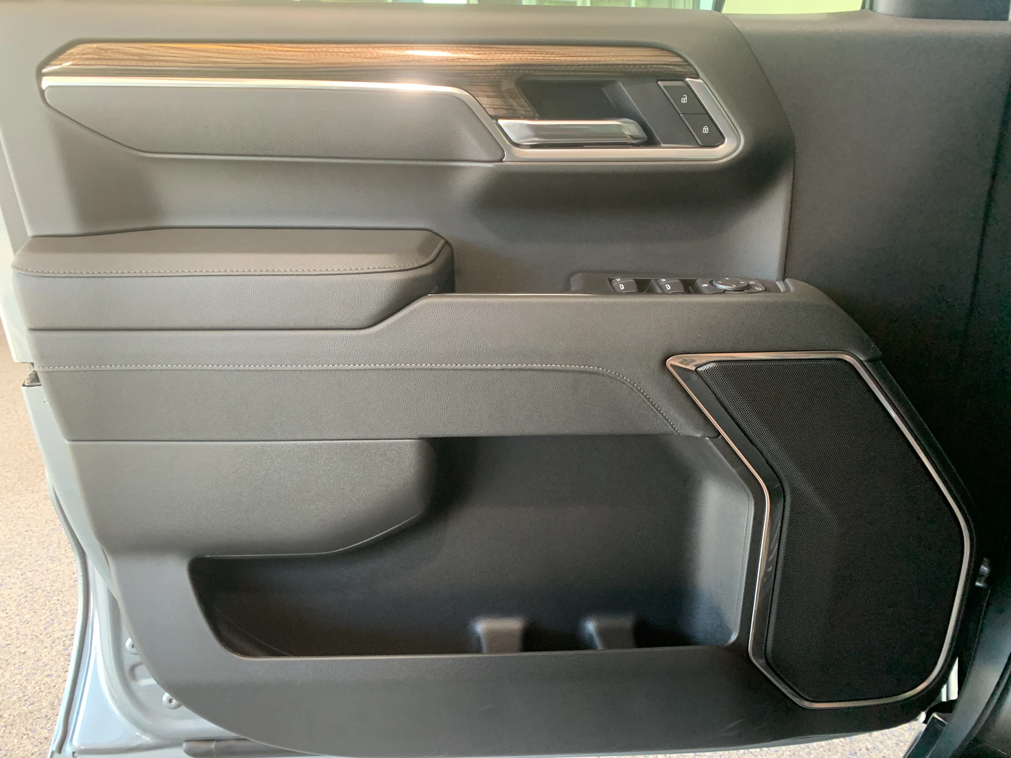 2026 Chevrolet Silverado 1500 LT - Photo 27