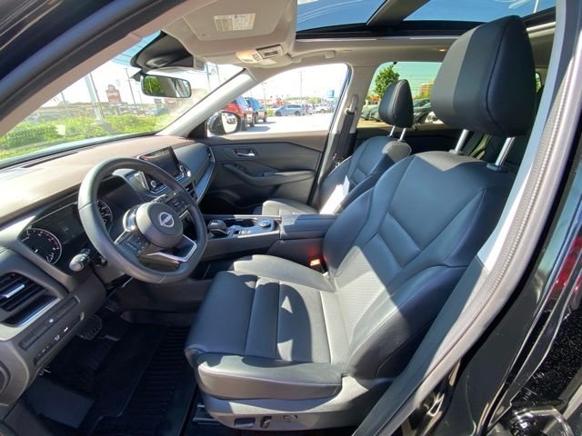 Certified Used 2023 Black Nissan SV image 37