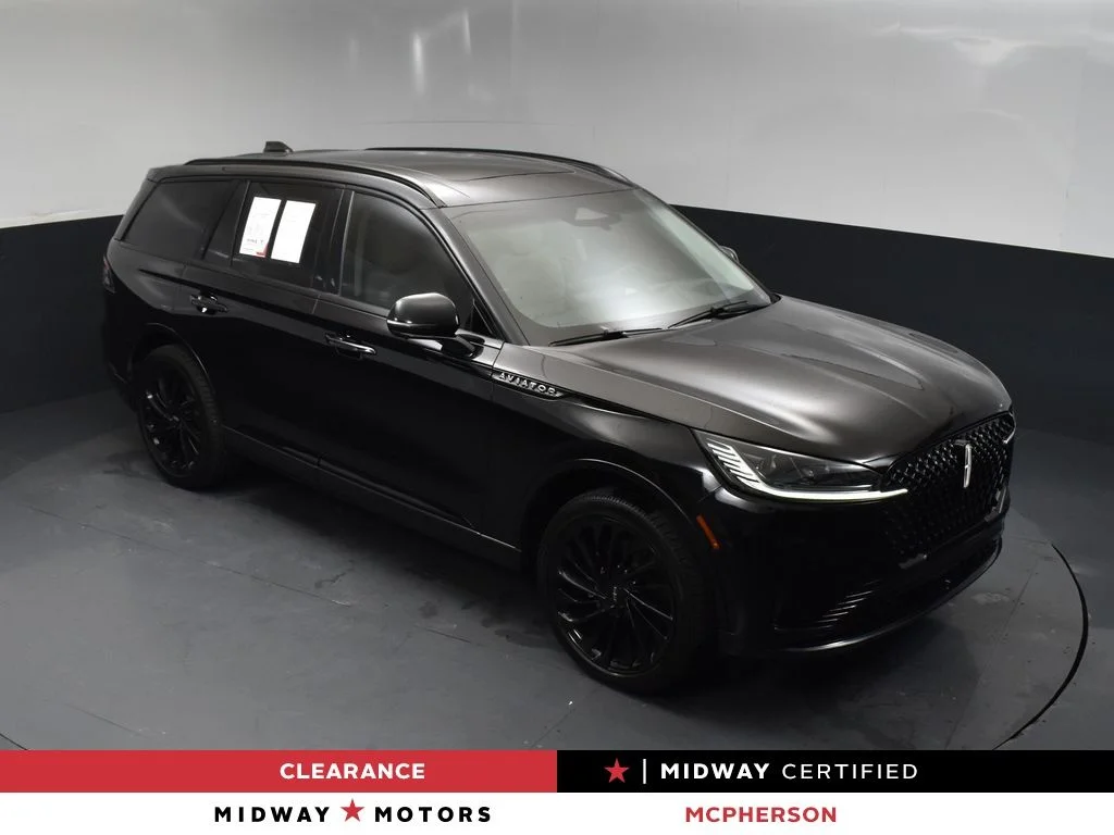 2025 Lincoln Aviator Reserve AWD's photo