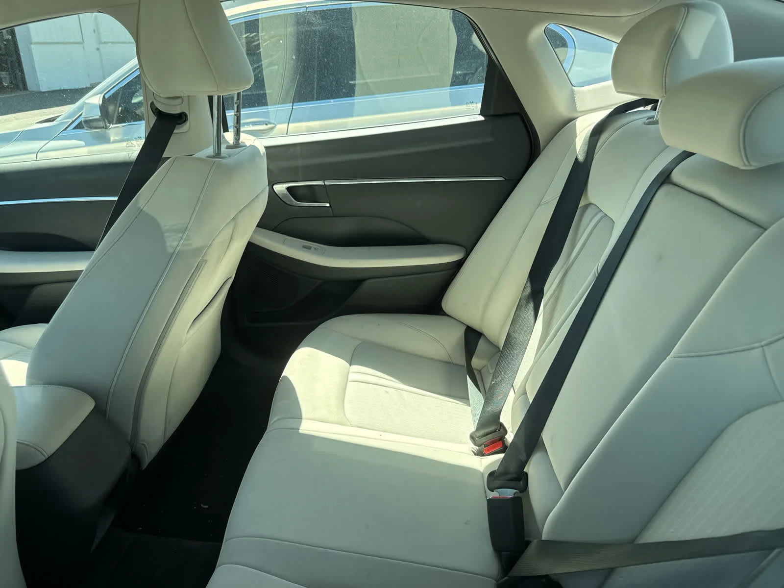 Used 2023 Serenity White Hyundai SEL image 18