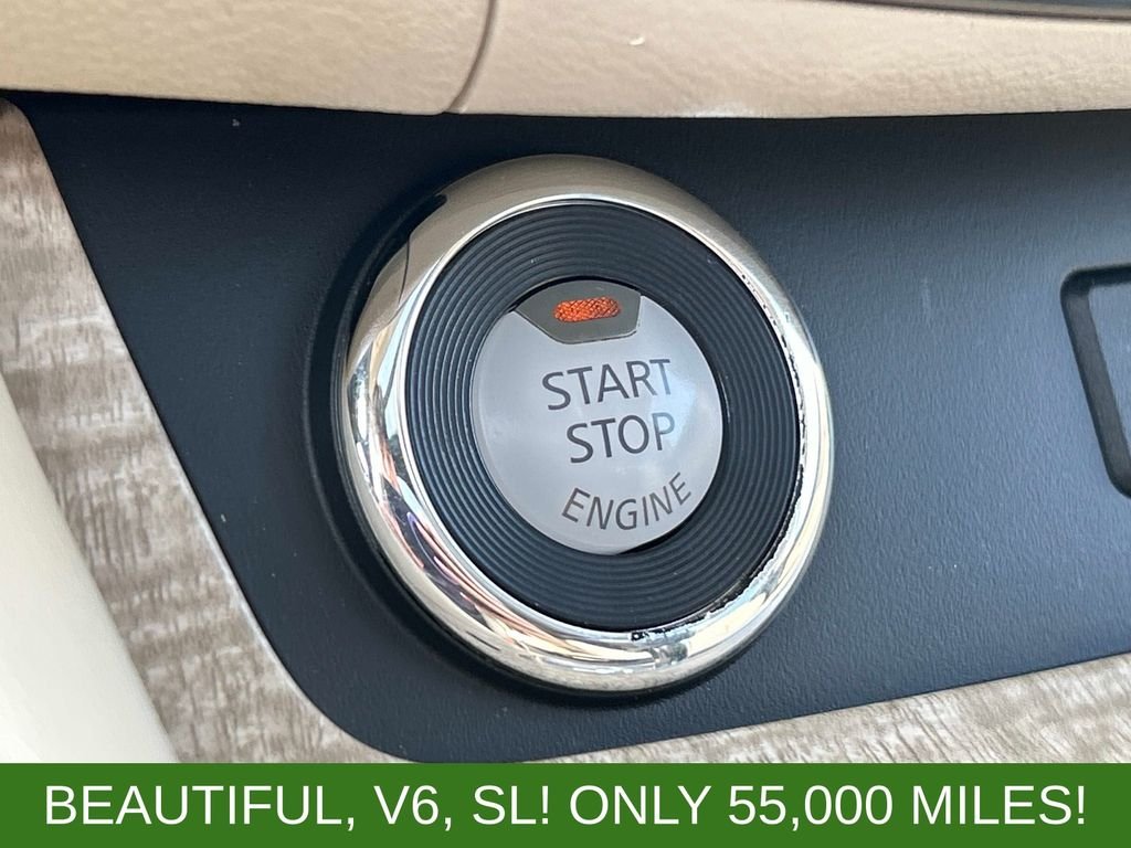 Used 2020 Blue Nissan SL image 27