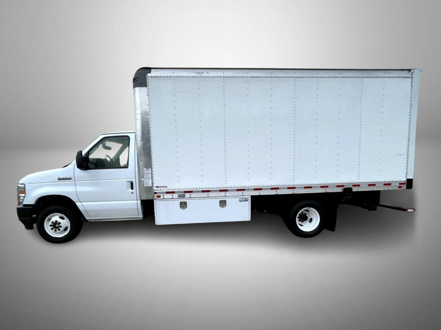 Used 2023 White Ford Base image 8