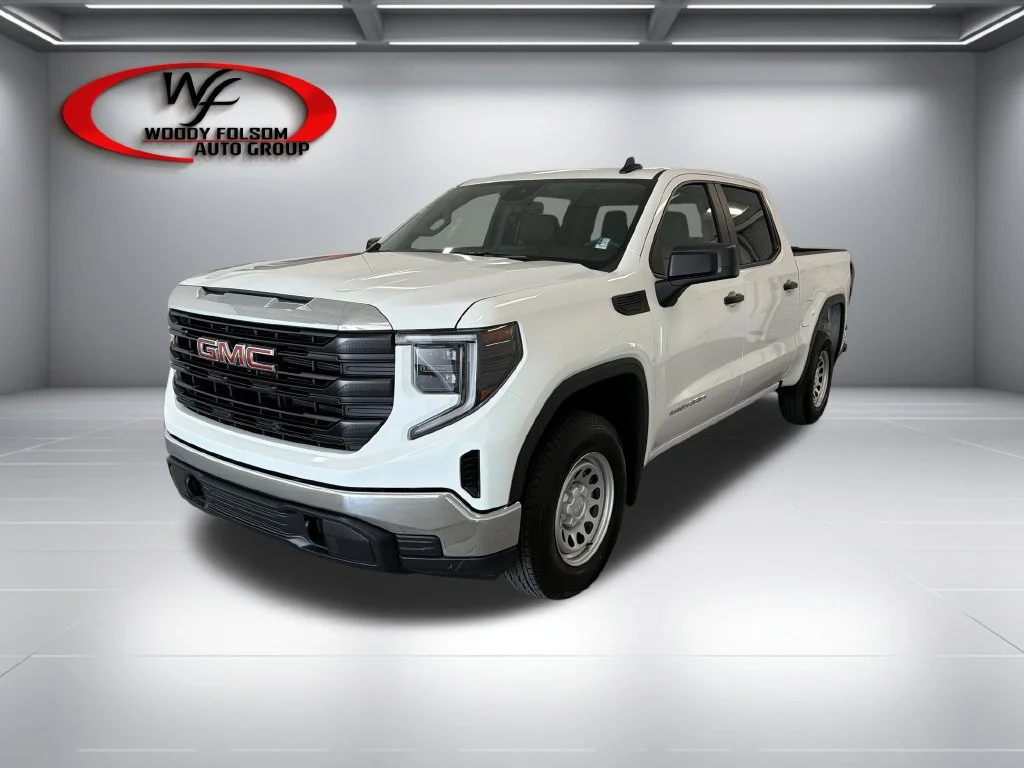 New 2026 Summit White GMC Pro image 3