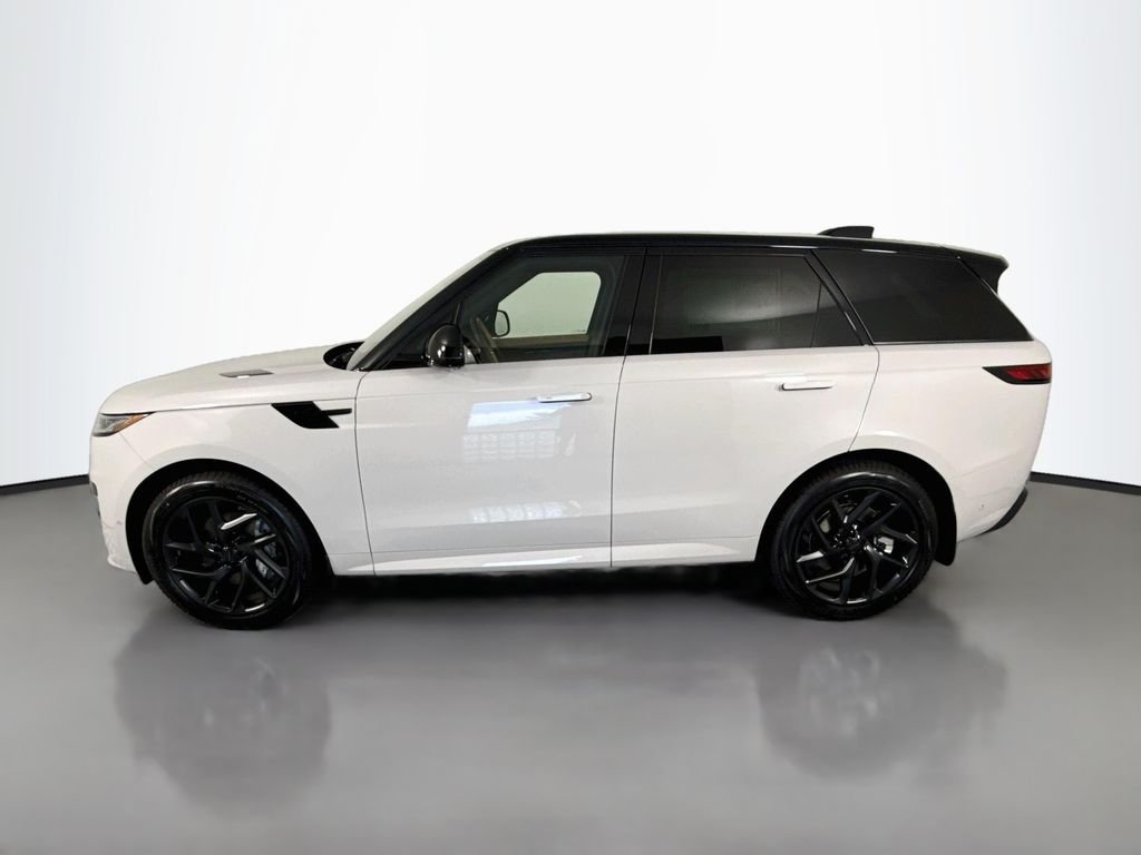 New 2026 Borasco Grey Land Rover Dynamic SE image 2