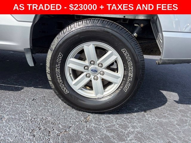 Used 2021 Silver Ford XLT image 10