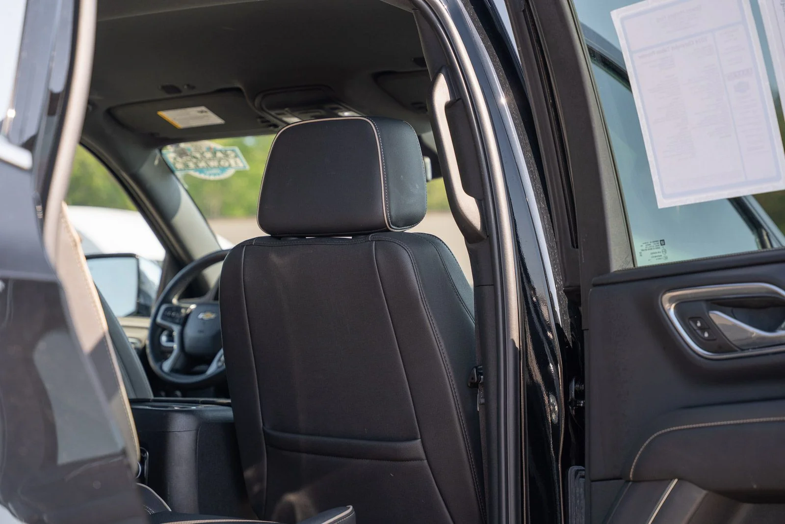 Used 2024 Black Chevrolet Premier image 15