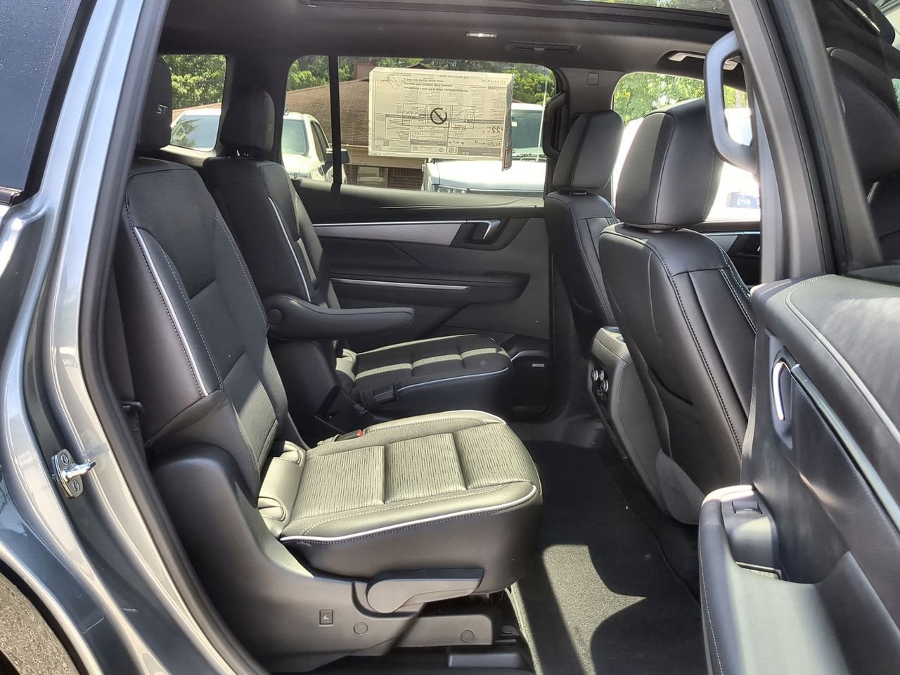2026 Buick Enclave Sport Touring - Photo 28