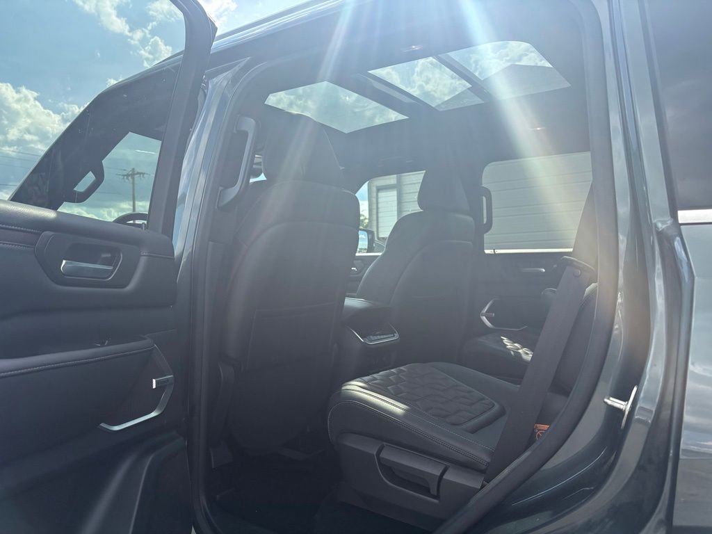 Certified Used 2025 White Nissan Platinum image 17