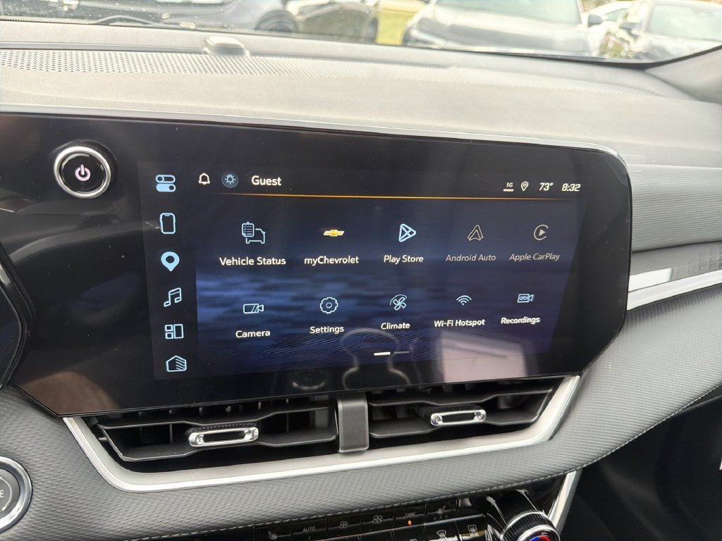 2027 Chevrolet Equinox LT - Photo 14