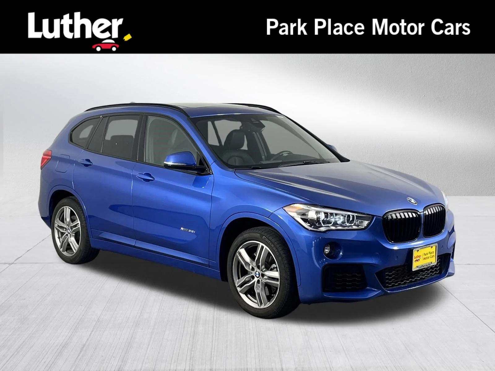 2017 BMW X1 xDrive28i's photo