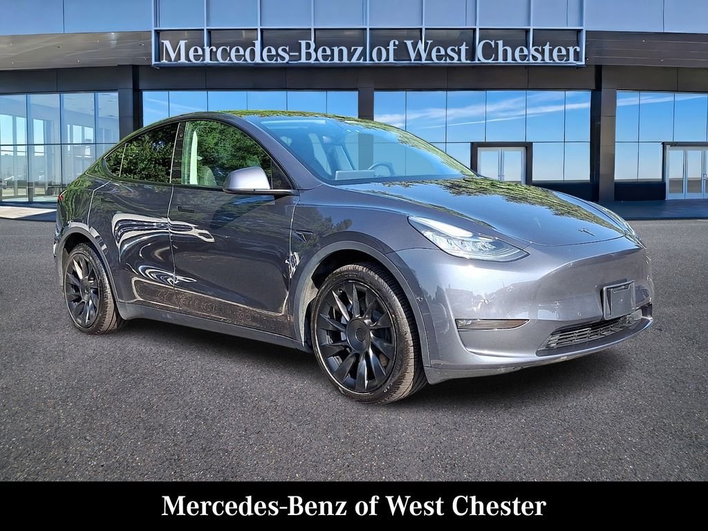 2021 Tesla Model Y Long Range Dual Motor All-Wheel Drive's photo