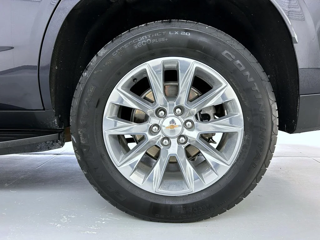 Certified Used 2025 Gray Chevrolet Premier image 24