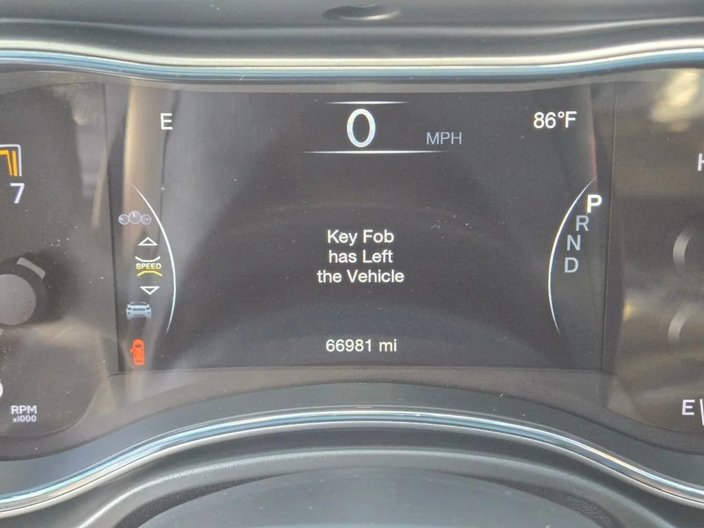 Used 2022 Velvet Red Pearlc Jeep Laredo X image 23