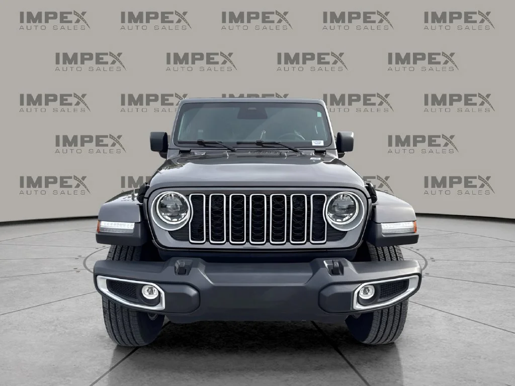 Used 2026 Gray Jeep Sahara image 8