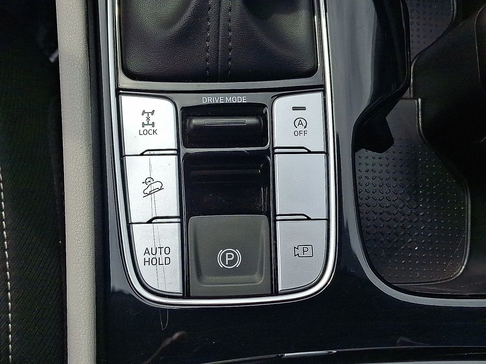 Used 2023 Black Hyundai SEL image 22