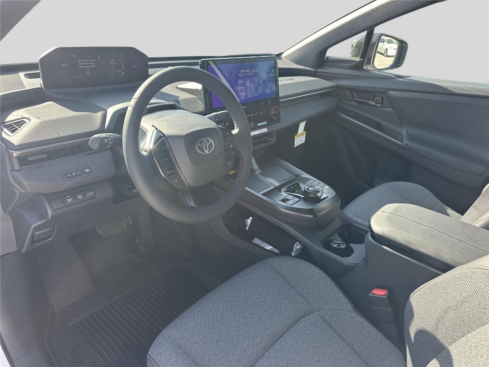 New 2026 Wind Chill Pearl <sup>1</sup> Toyota  XLE image 9
