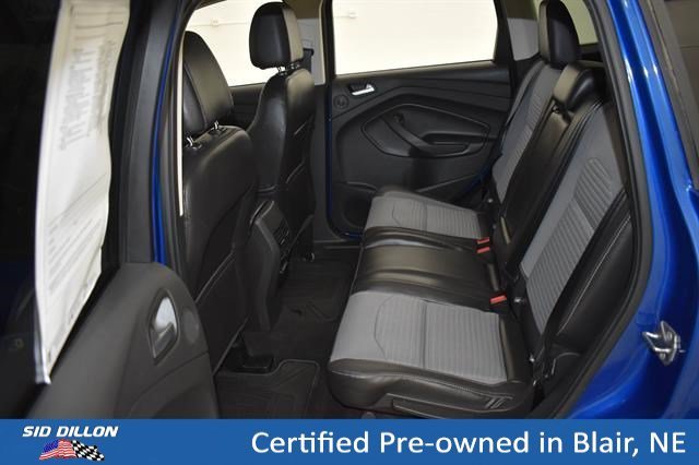 Used 2017 Lightning Blue Metallic Ford SE image 7