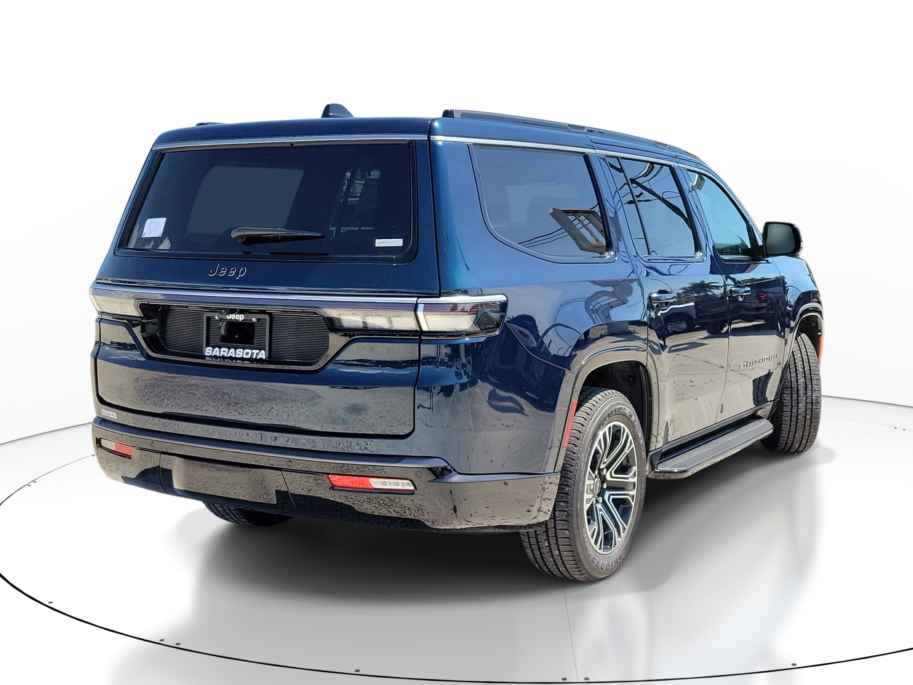New 2026 Fathom Blue Pearl-Coat Exterior Paint (Late Availability) Jeep  image 6