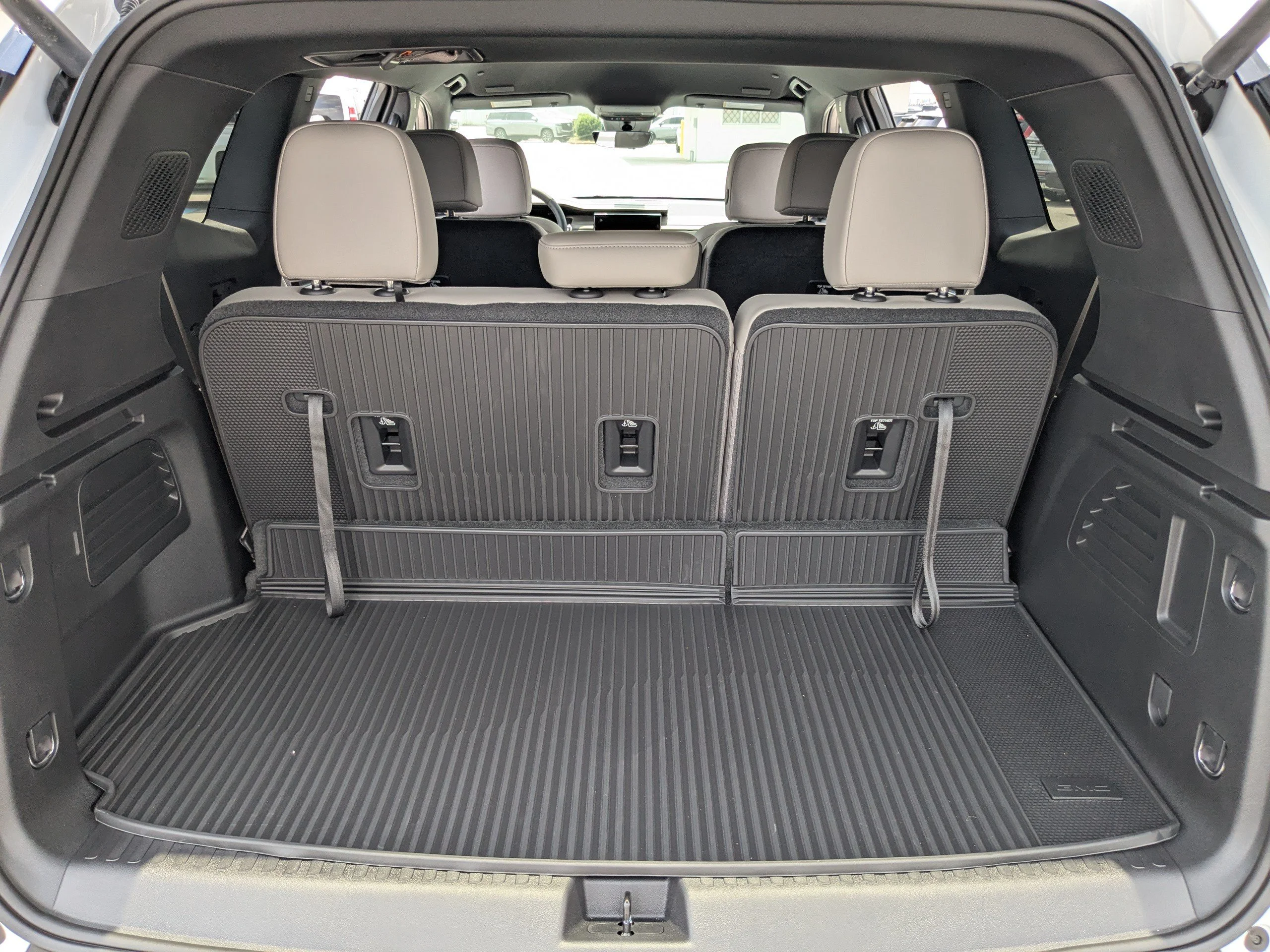 2026 GMC Acadia Elevation - Photo 15