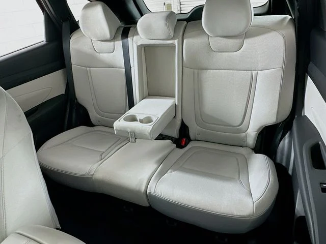 New 2026 Hyundai TUCSON SE