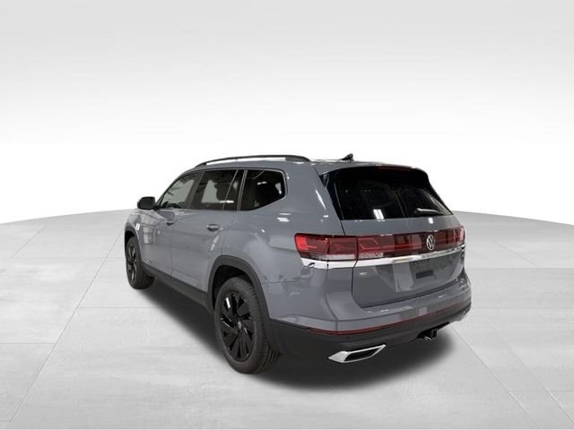 New 2026 Gray Volkswagen 2.0T SE w/Technology image 3