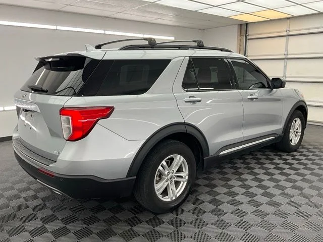 Used 2020 Silver Ford XLT image 23