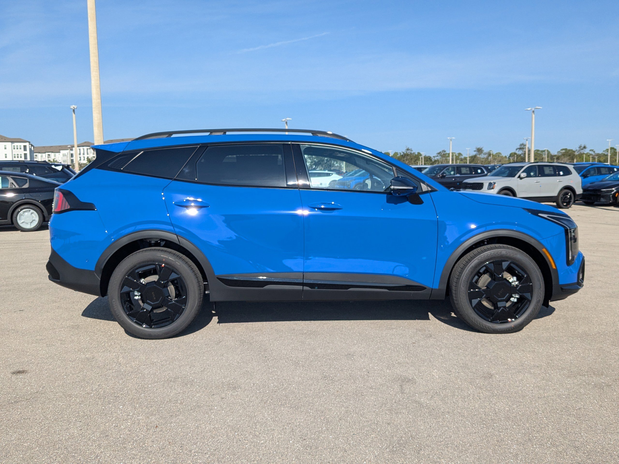 New 2026 Nebular Blue Kia X-Line image 4