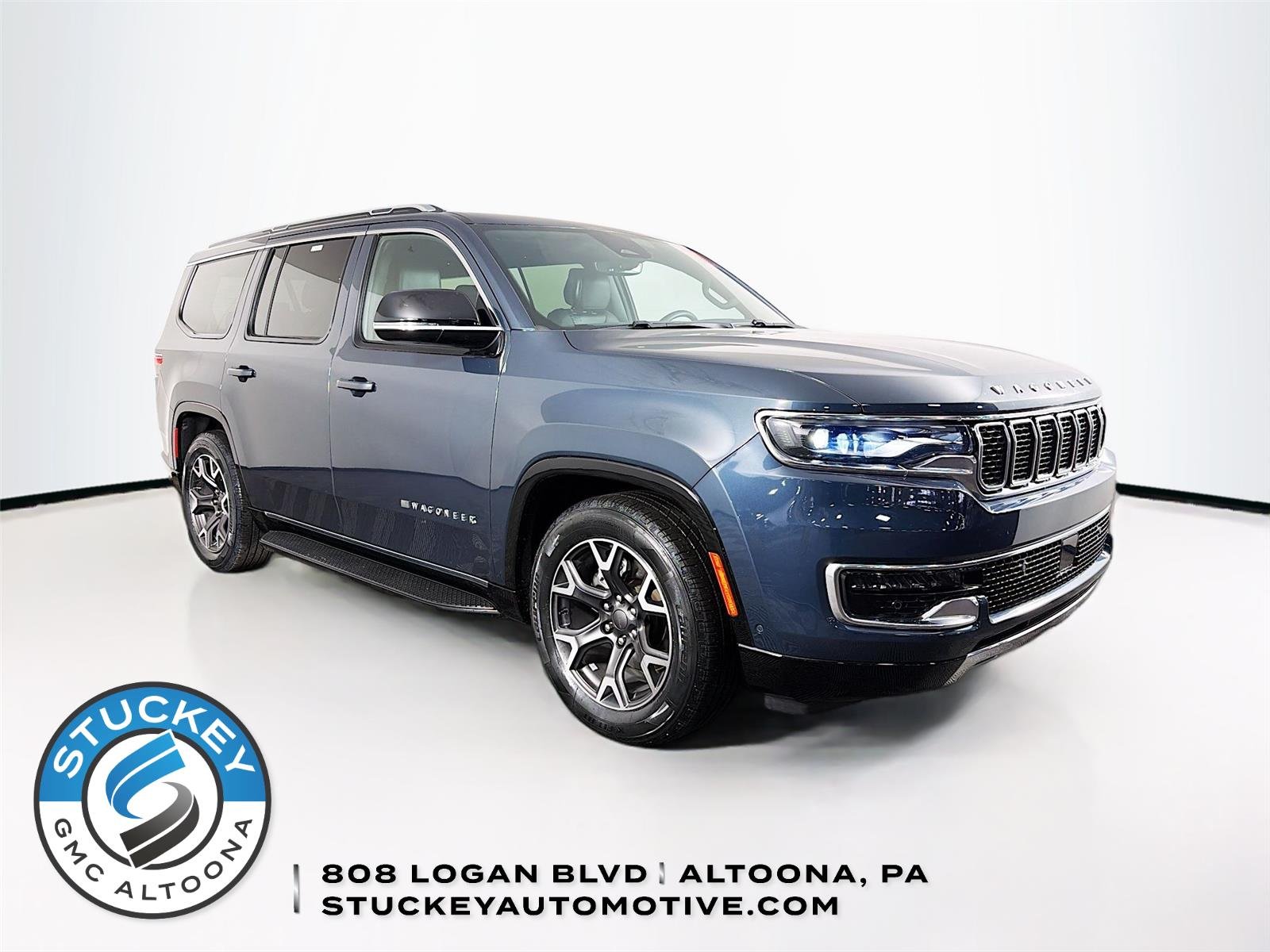2024 Jeep Wagoneer Series III 4WD's photo