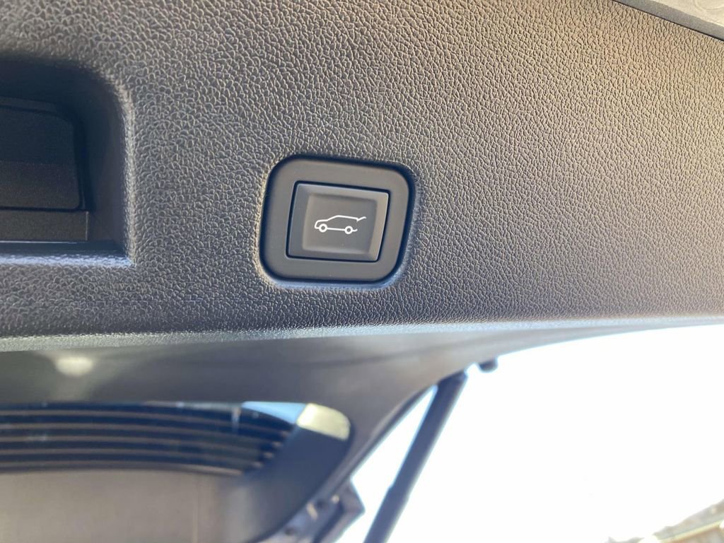 2026 GMC Acadia Elevation - Photo 12