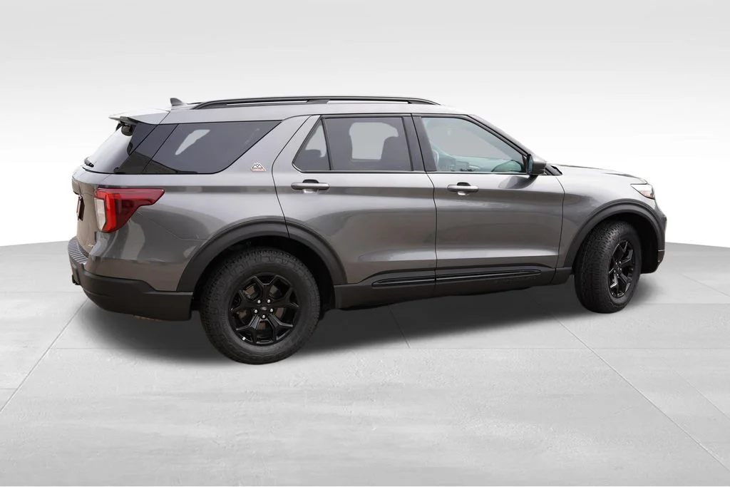 Used 2023 Carbonized Gray Metallic Ford Timberline image 4