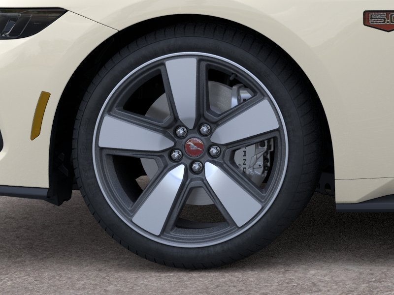 2025 Ford Mustang GT Premium Convertible - Photo 19