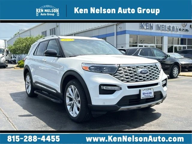 2023 Ford Explorer Platinum 4WD's photo