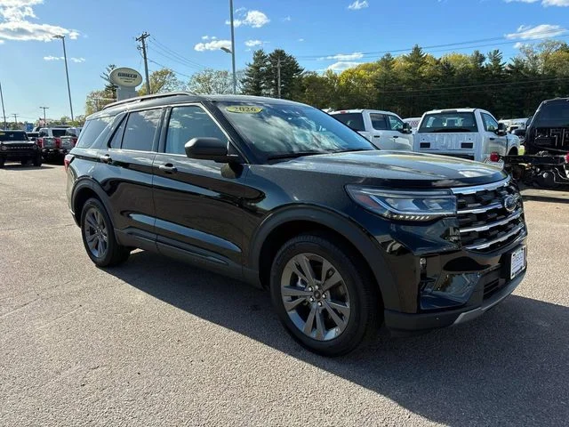 2026 Ford Explorer Active 4WD's photo
