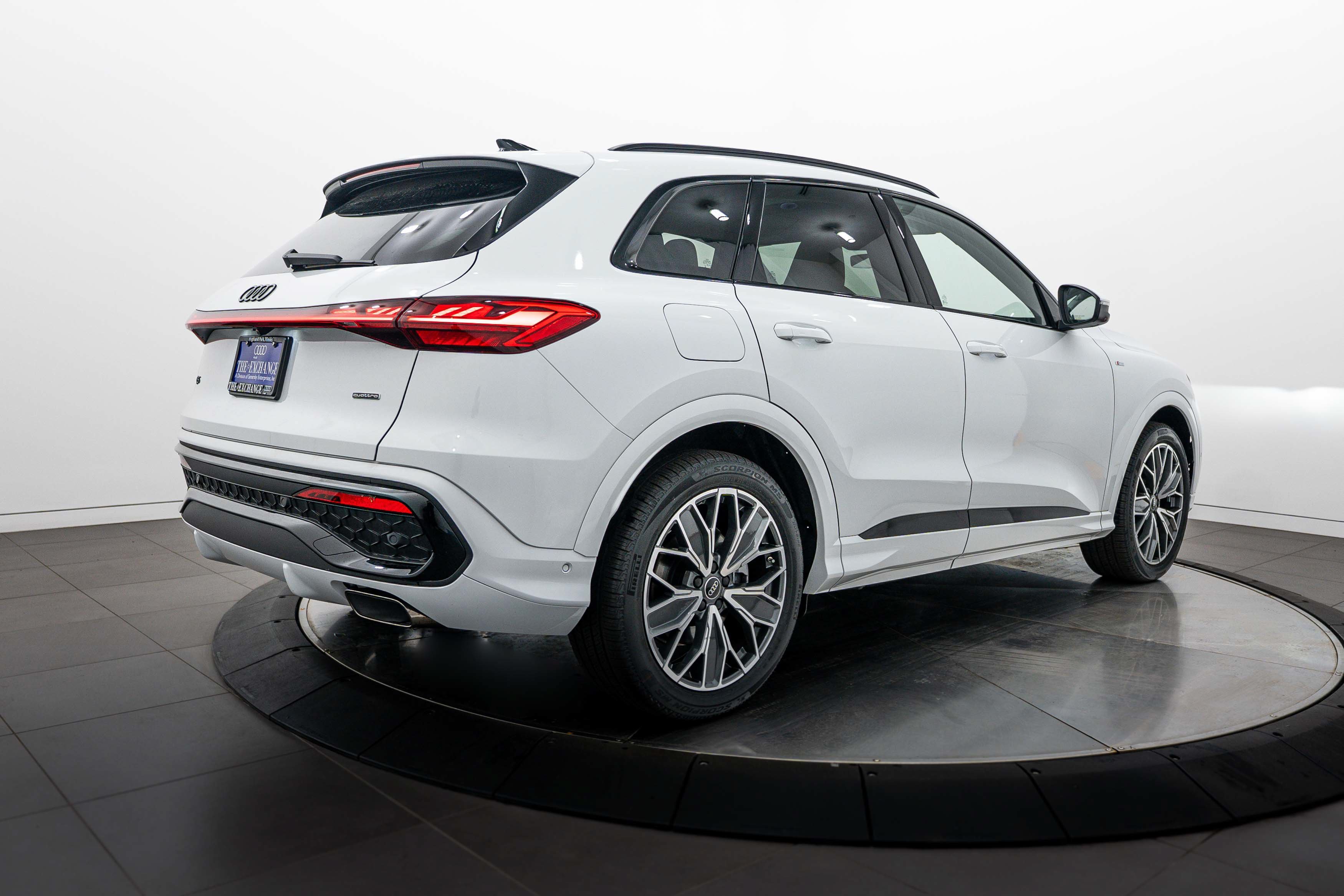 New 2026 GLACIER WHITE Audi Prestige image 4