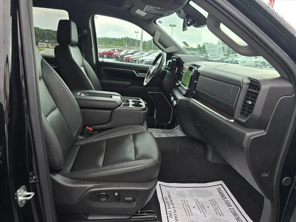 Used 2025 Black GMC SLT image 14