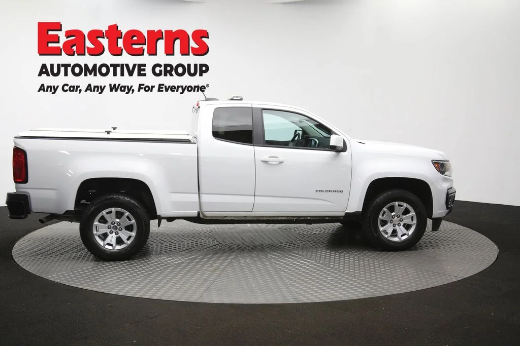 Used 2022 White Chevrolet LT image 44
