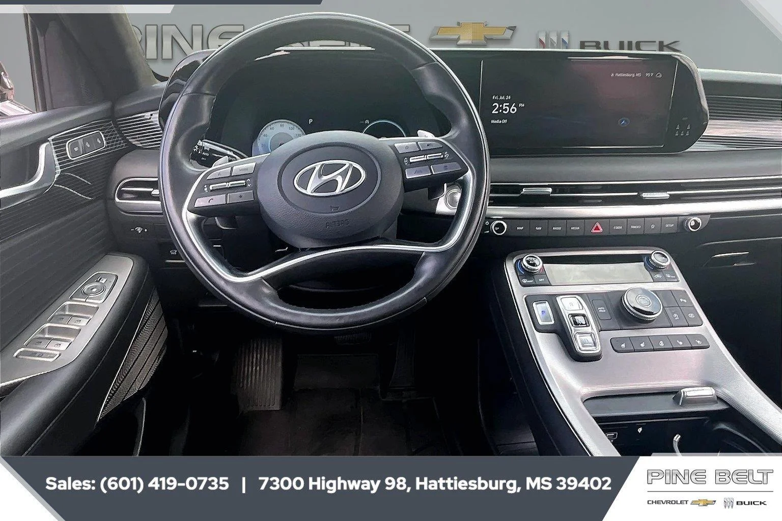 Used 2024 Sierra Burgundy Hyundai Calligraphy image 5