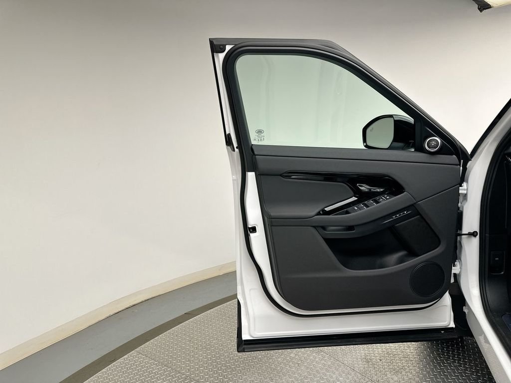 New 2026 Ostuni Pearl White Land Rover S image 9