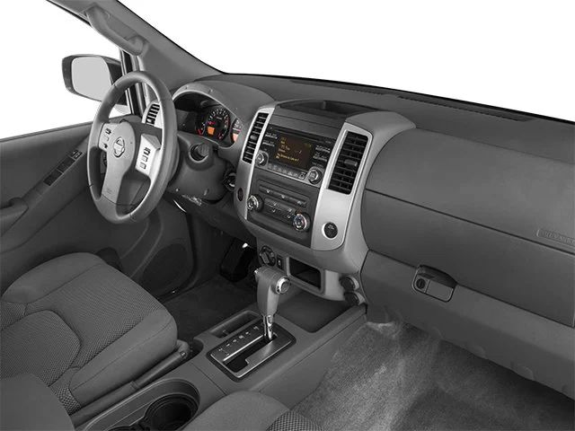 Used 2014 Brilliant Silver Nissan SV image 17