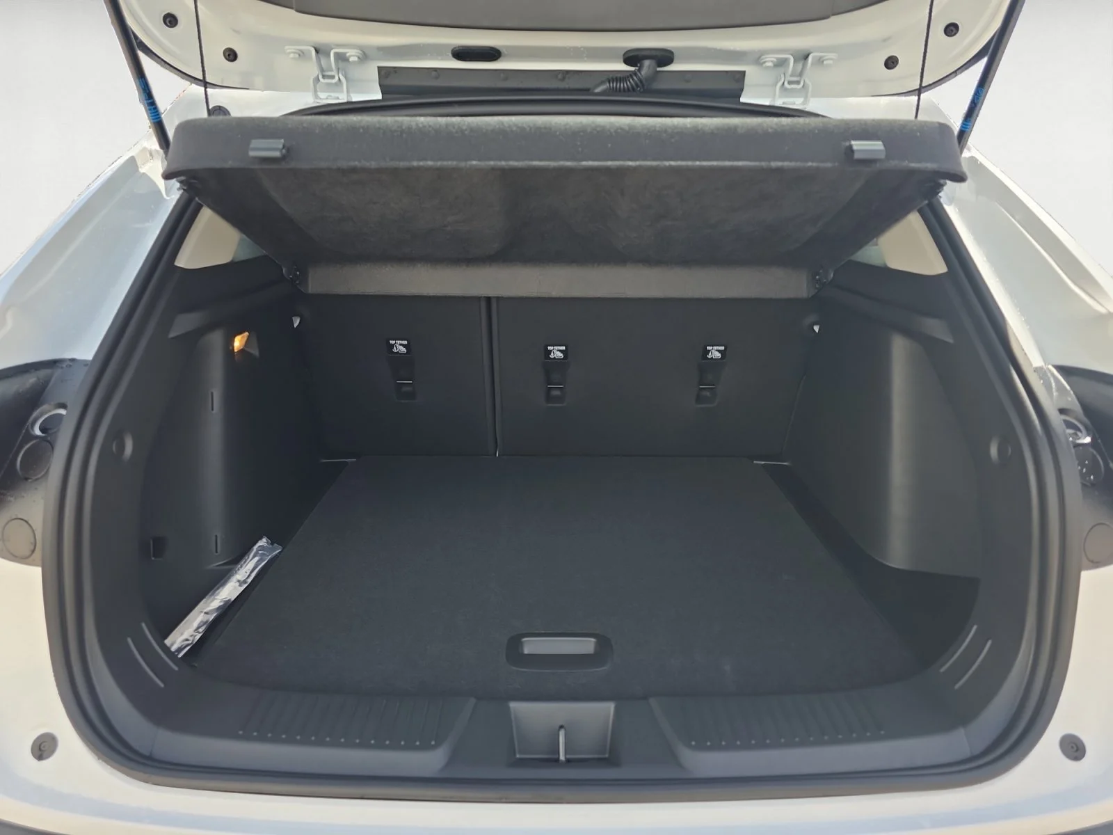 2026 Chevrolet Trax Activ - Photo 19