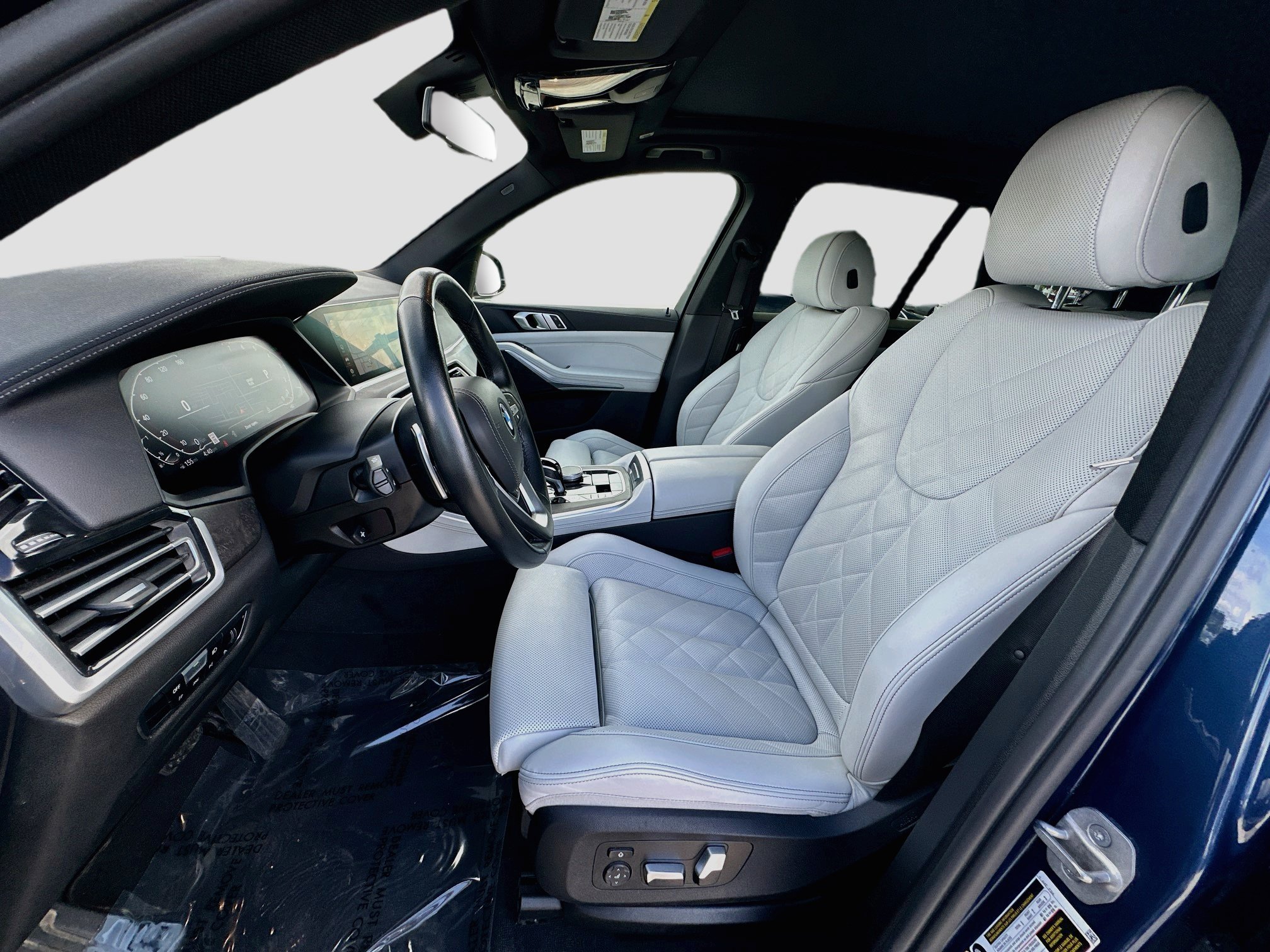 Used 2023 Phytonic Blue Metallic BMW xDrive40i image 21