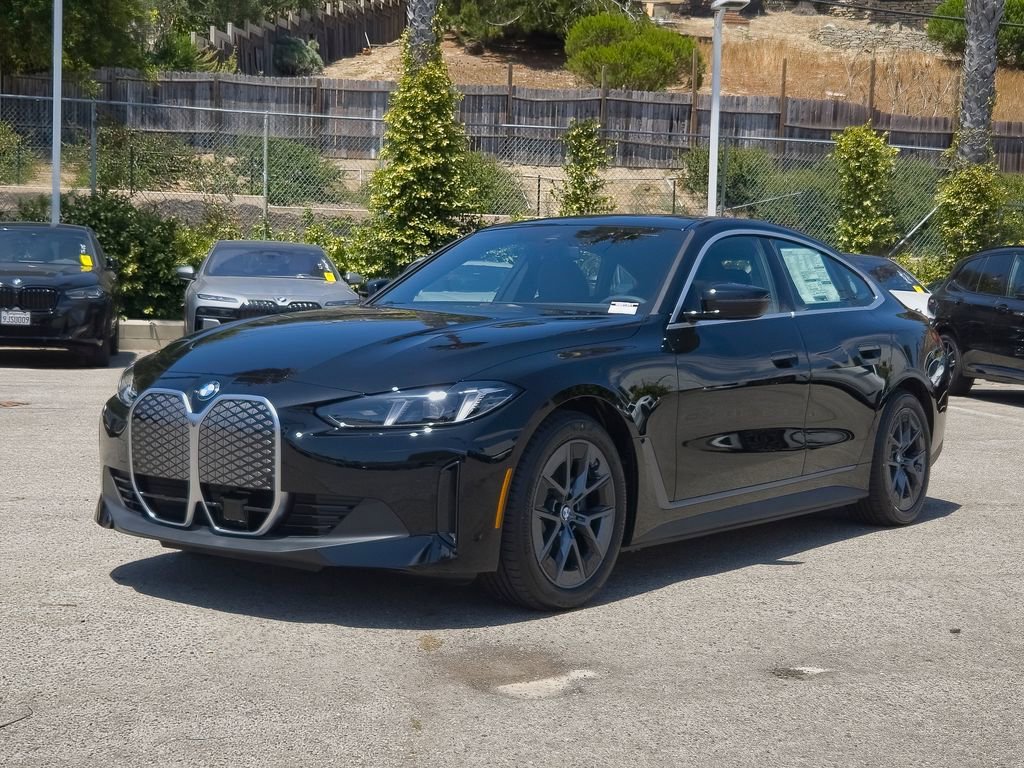 New 2026 Jet Black BMW eDrive40 image 2