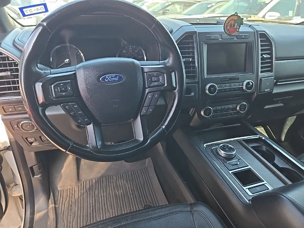 Used 2018 White Ford Limited image 14
