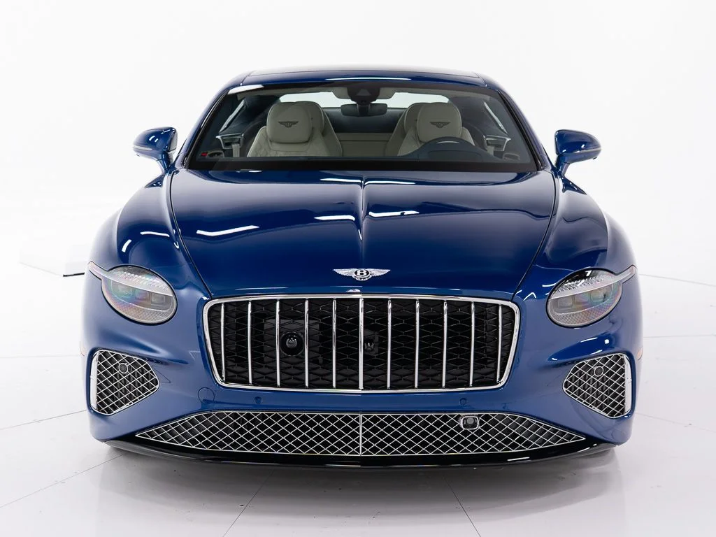 New 2026 Sequin Blue - by Mulliner Bentley Azure image 8