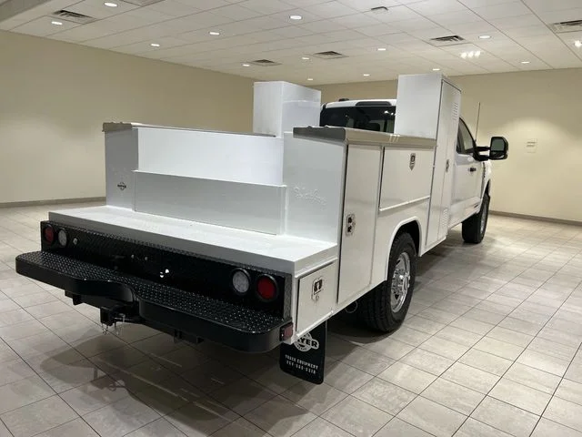 New 2026 Oxford White Ford F-350® XL image 5