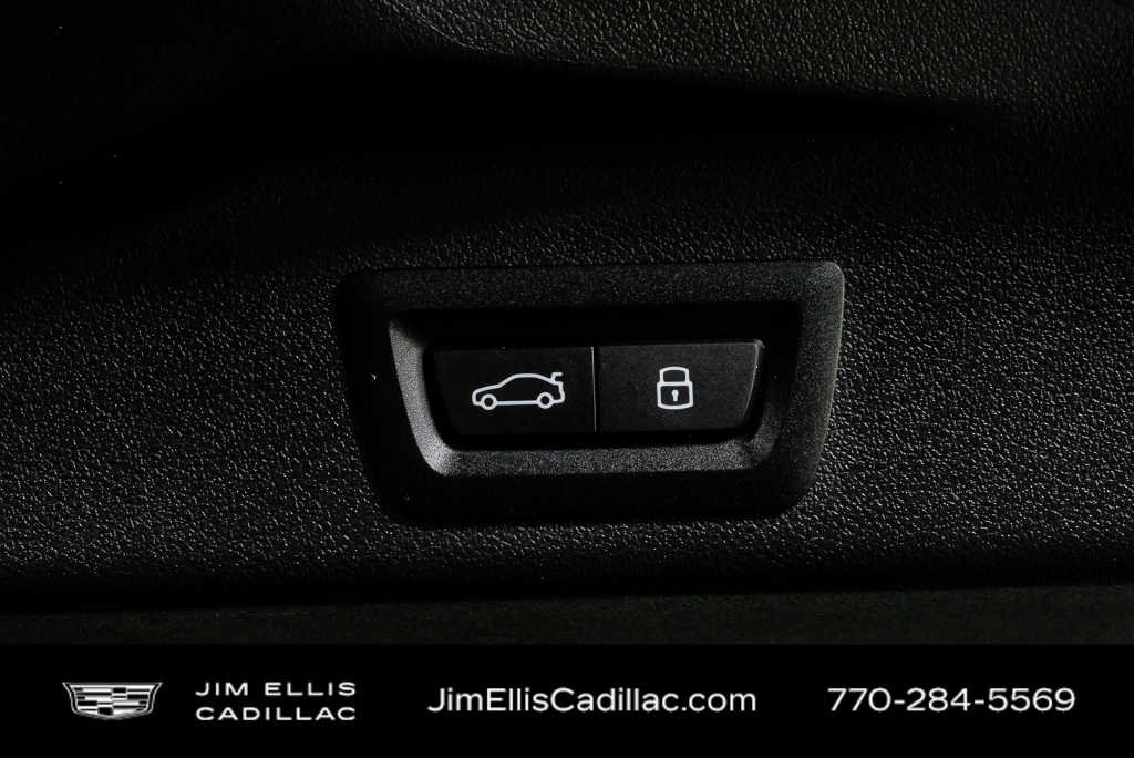 Used 2025 Brooklyn Grey Metallic BMW M60i image 32