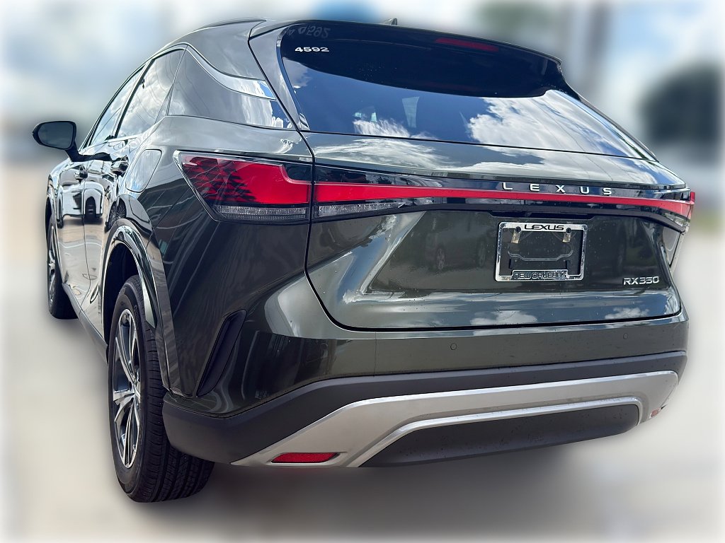 Certified Used 2025 NORI GREEN PEARL Lexus Premium image 7